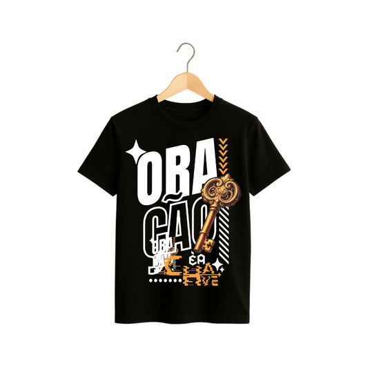 Camiseta Oração é a Chave – Estilo com significado e presença!